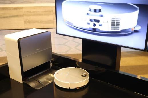 中国品牌掌握扫地机器人市场绝对主导权 三星LG欲借CES打响反击战