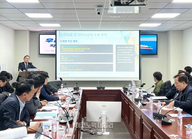 [현장] 배도, 도크도 중국으로…해상주권 공백에 한국형 SHIPS 법안 부상