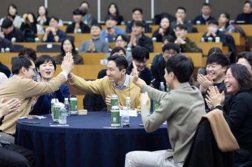 정기선 회장, 울산서 MZ 직원들과 만남…소통이 조직 경쟁력