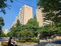 압구정과 지방 소도시, 집값 격차에 담긴 국가 선택의 결과