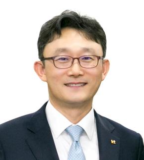 박윤영 KT 대표 후보, 100일 작전 시작됐다… 보안은 수술하고 AI는 실리 챙긴다