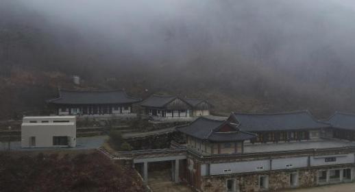 LG전자, 산불 피해 입은 고운사에 모듈러 주택 기증