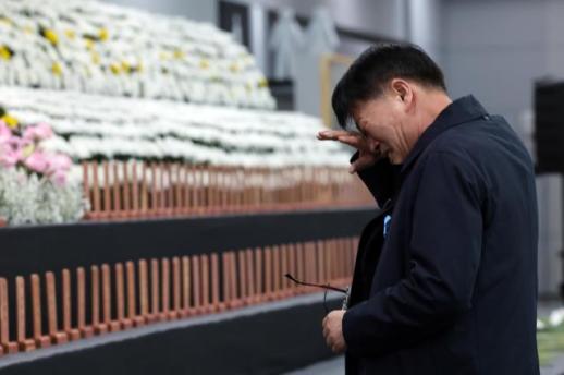 李在明就12·29济州航空客机空难致歉