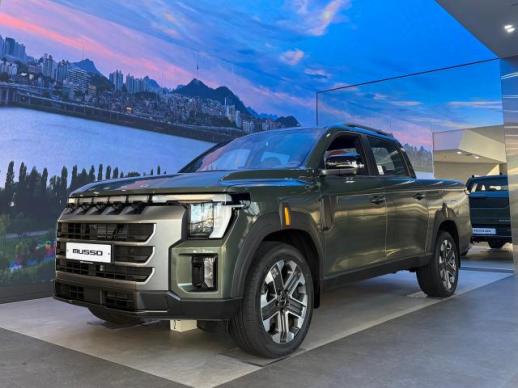 KG모빌리티, 신형 픽업 무쏘 최초 공개…1월 중 본격 판매