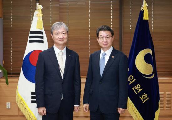 금융당국 수장 생산적 금융 전환 가속…금융 대도약 한목소리