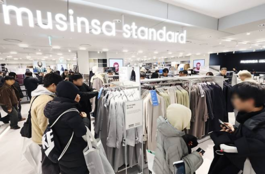 四十岁才是消费市场香饽饽   悄悄撬动年轻世代消费观