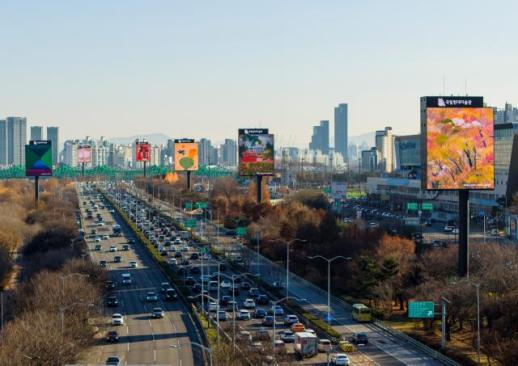 通勤路上遇见名画  首尔奥林匹克大路变身户外美术馆