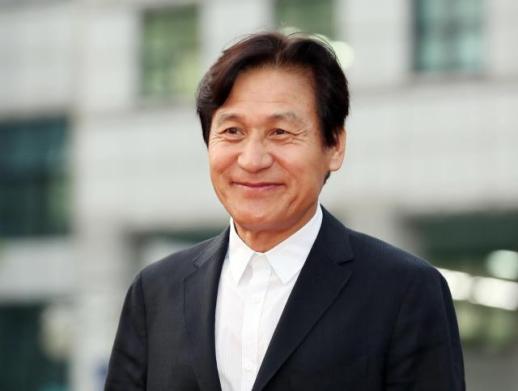 国民演员安圣基去世享年74岁