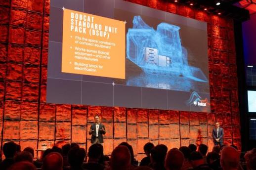 [CES 2026] 두산밥캣, AI 음성제어 건설장비 첫 공개