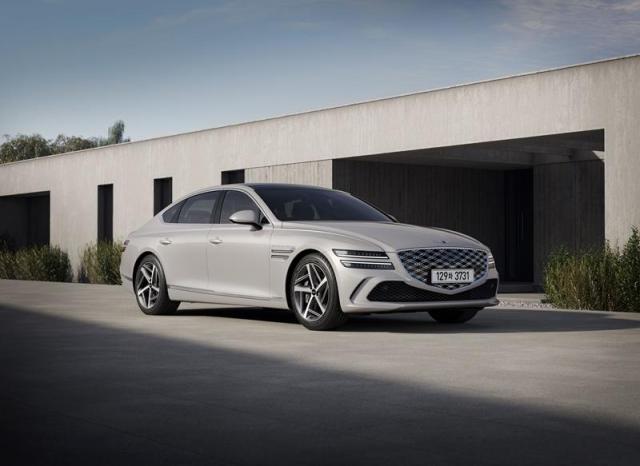 현대차 제네시스, 2026 G80·G80 블랙 출시…판매가 5798만원 시작