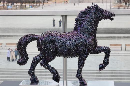 第十五届首尔国际雕塑节预展在汝矣岛举行