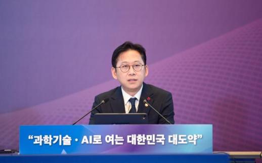 배경훈 과기부총리 국가대표 AI 선발, 결과에 깨끗이 승복해달라