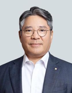 백종일 JB금융지주 부회장, 취임 9일 만에 돌연 사임