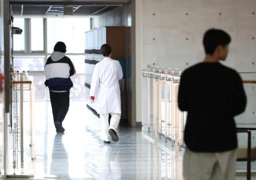 면허 취소 후 재교부 거부된 50대 의사 숨진 채 발견…의사회 면허취소법 개정해야