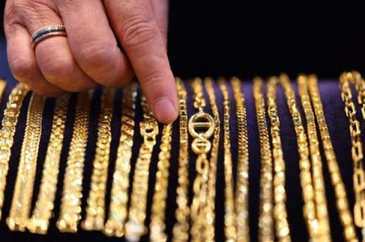 贵金属价格飙升 韩国奢侈品消费转向腕表与珠宝