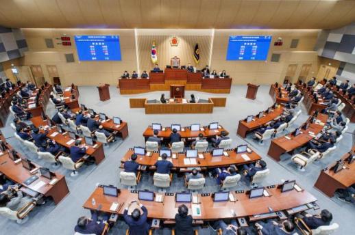 North Gyeongsang Provincial Council Approves Support for Daegu Integration