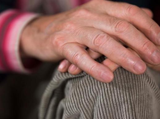 韩国老年人居家临终意愿居高 逾八成盼在家照护