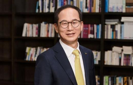 KB금융, 역대급 실적 기반 리딩금융 굳혔다…양종희 연임 탄력받나
