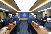[데일리 건설 브리프] 대우건설, 신입사원 노사합동 안전모 수여식 실시 外