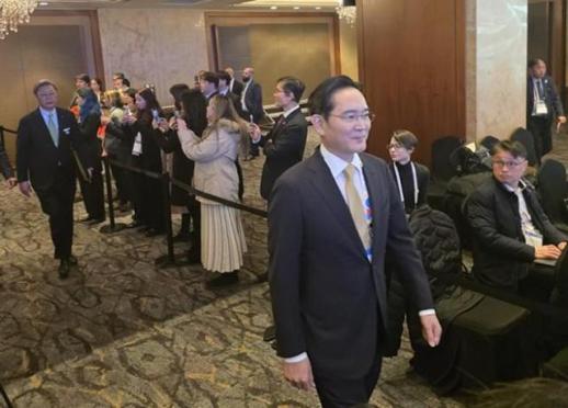 巴西总统卢拉访韩会见三星现代等企业高层