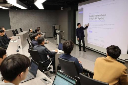 KAIST launches deep tech scale-up valley to drive physical AI implementation