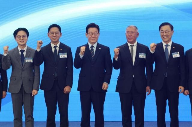 새만금에 9조원 쏟는 현대차그룹, 로봇·AI·수소 핵심 거점 만든다