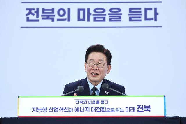리딩금융 경쟁 전주로 확장…KB·신한, 제3금융중심지 힘싣기