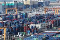 반도체 수출 호조에 1월 경상수지 132억 달러 흑자