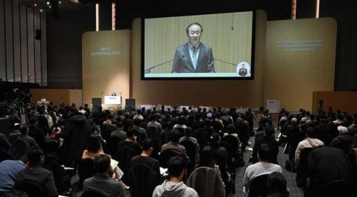 AI 반도체 원스톱 승부수 던진 삼성…메모리·파운드리 통합 경쟁 본격화