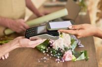 지난해 간편결제 일평균 1조원 돌파…전자지급서비스도 이용 확대 지속