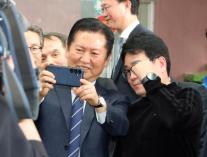 충주서 민심 행보 이어간 정청래 충북의 충복 되겠다