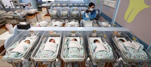 韩国人重新开始生娃 人口自然减少规模降至四年来最低