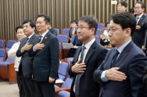 與 특별법으로 행정수도 완성… 세종 찾아 민심 공략