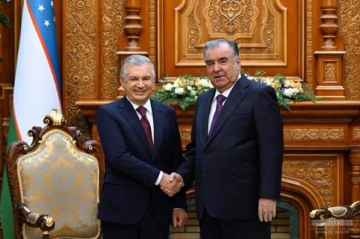 Uzbekistan and Tajikistan cement alliance during presidential summit