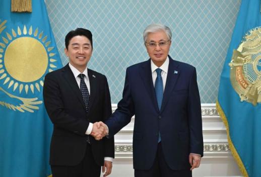 South Korea dispatches chief of staff as Astana readies for regional summit