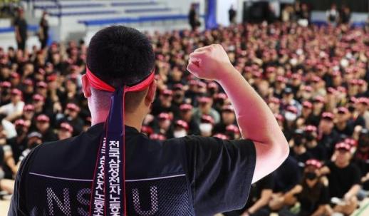 성과급 40조 vs 투자 40조…삼성전자, 이익배분 충돌 속 기회비용 부상