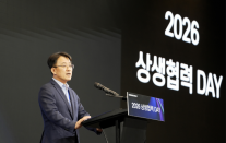 OLED 경쟁 협력사가 좌우한다…삼성디스플레이, 공급망 기술 동맹 구축