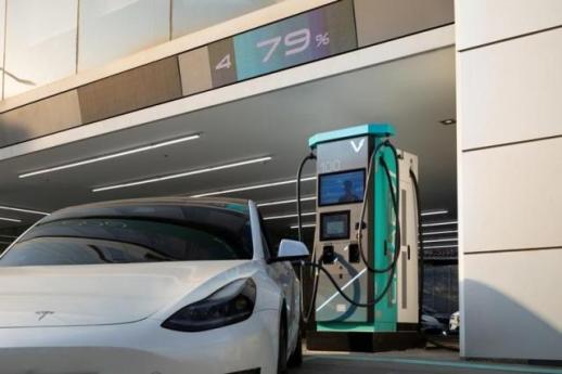 채비, 테슬라 충전 수요 선점 나서…TKC 손잡고 고객 접점 확대