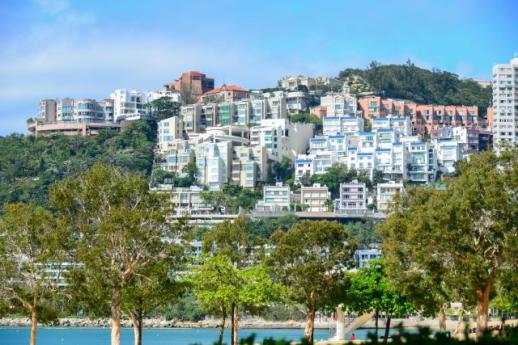 Hong Kong Luxury Home Sales Value Hits 18-Quarter High in Q1