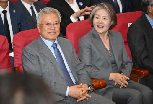 Moon Urges Kim Jong Un to Meet Boldly With Trump as Panmunjom Declaration Turns 8