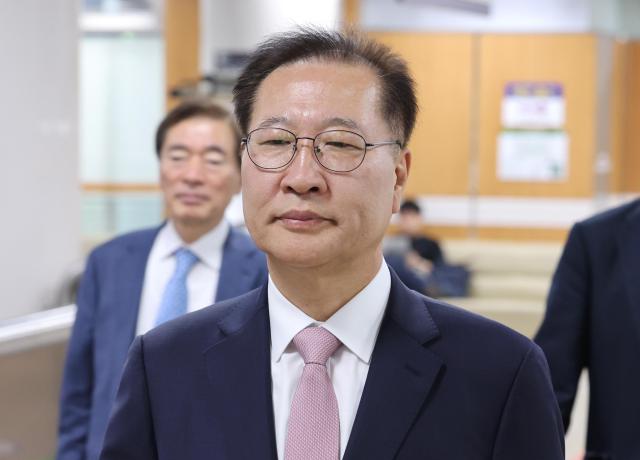 Special counsel seeks 20 years for Park Sung-jae over martial law role, alleged Kim Keon-hee favor