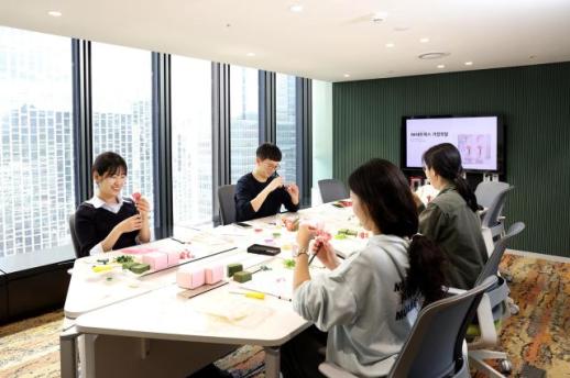 SK Networks Expands Hands-On Programs, Executive Forums to Strengthen Workplace Culture