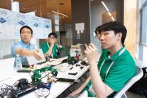 포스코DX, AI 경진대회로 청소년 인재 키운다…사업화는 아직 과제