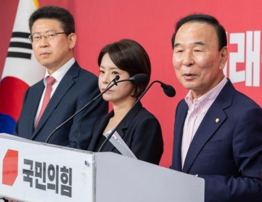 People Power Party Nominates Lee Jin-sook, Lee Yong for June 3 By-elections; Park Min-sik to Face Primary