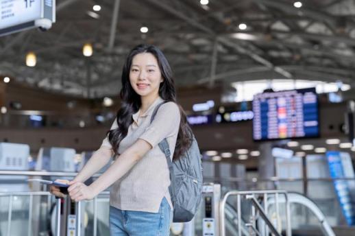 South Korea online shopping hits record as travel demand defies fuel surcharges