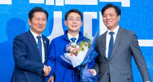 Democratic Party taps Park Ji-won, Lim Moon-young for likely by-election strategic nominations