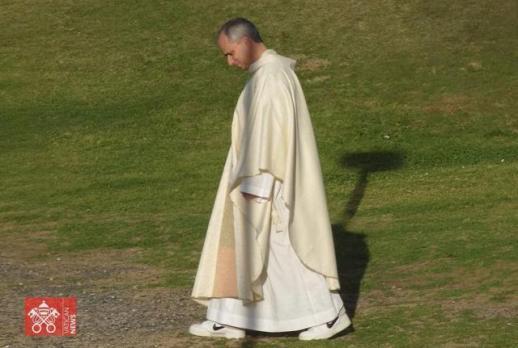 Pope Leo XIVs Nike Sneakers Send a Message: From Authority to Empathy