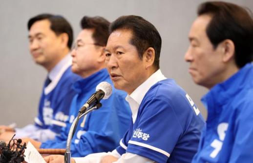 Jung Cheong-rae Reaffirms Commitment to Victory in Gangwon Ahead of Local Elections