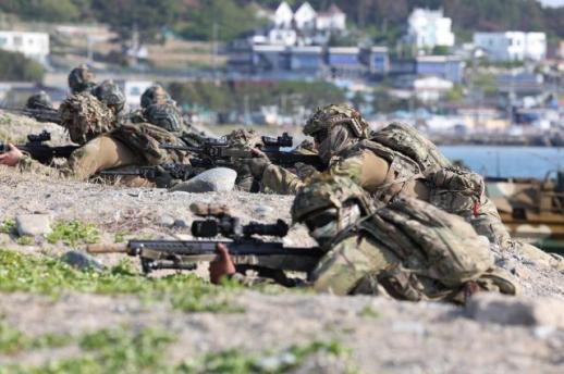 Seoul mulling deploying Hyundai Motor robots for border patrol 