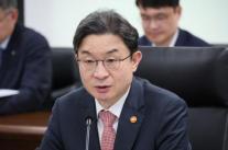 이억원 금융위원장, 퓨리오사AI 방문…AI 주권은 산업 안보 핵심